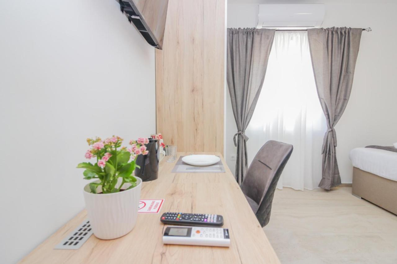 Rooms Zemunik Donji Zemunik Bagian luar foto