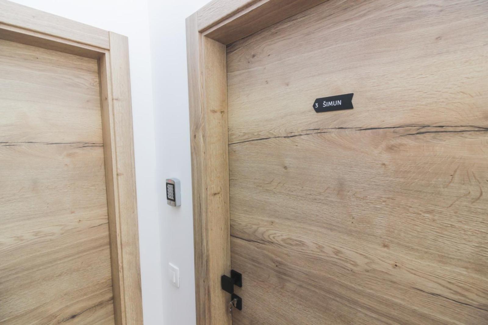 Rooms Zemunik Donji Zemunik Bagian luar foto